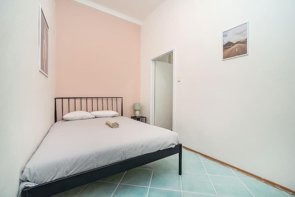 Cozy Old Town Stay - 1-Bedroom Apartment Praag Buitenkant foto